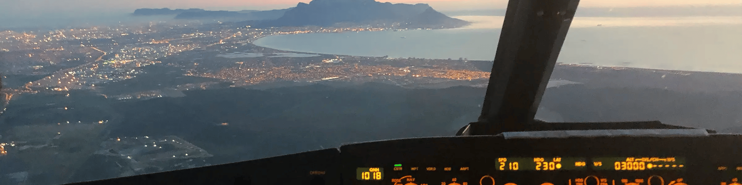 Aircraft approaching to land.